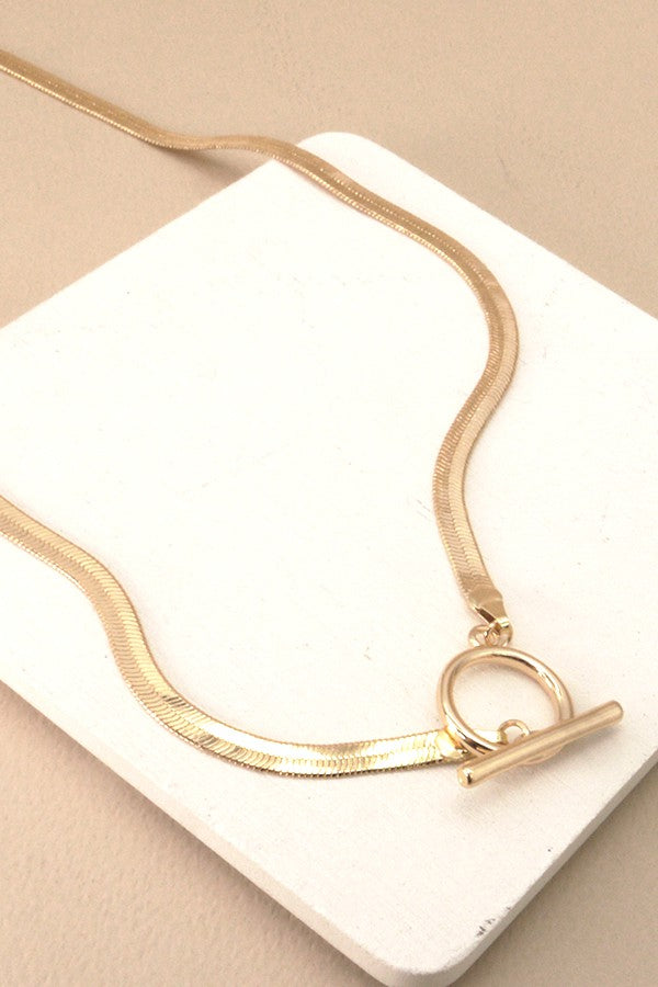 Party Vibes Chain Necklace